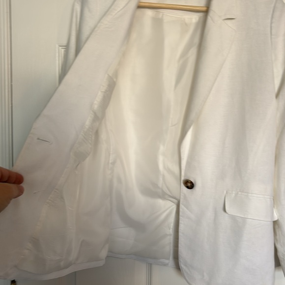 Reitman’s linen blend single button blazer - Picture 8 of 10